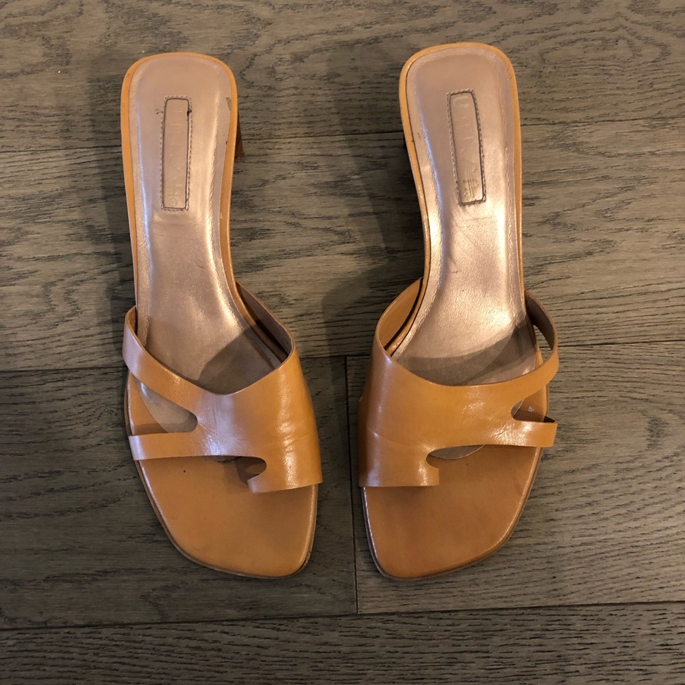 Super cute open toed heels! Cute&Comfy!
